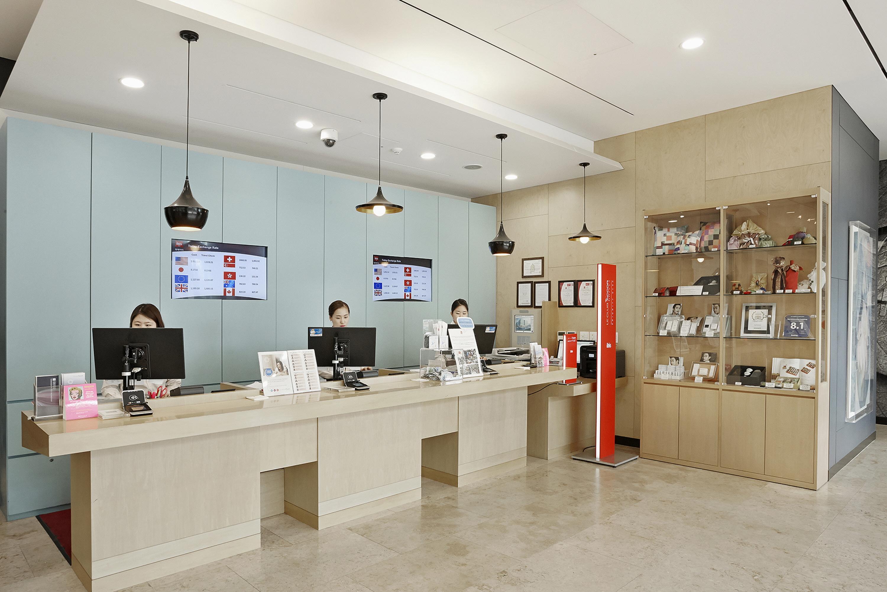 Готель Ibis Ambassador Seoul Insadong-Newly Renovated In 2025 Екстер'єр фото